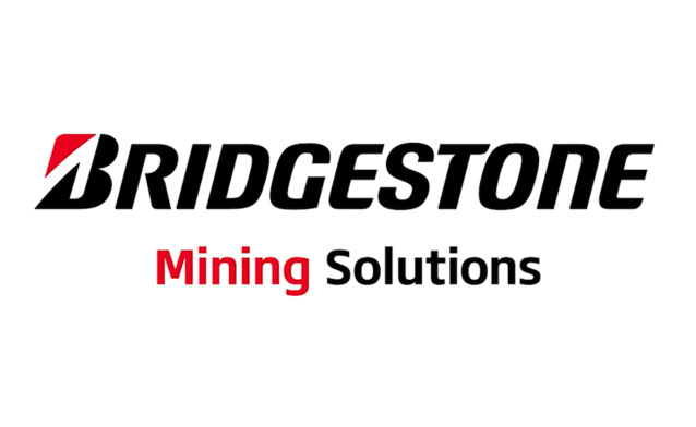 新人声優の伊藤彩香が東京ビッグサイトの展示会にてブースキャストとして出演