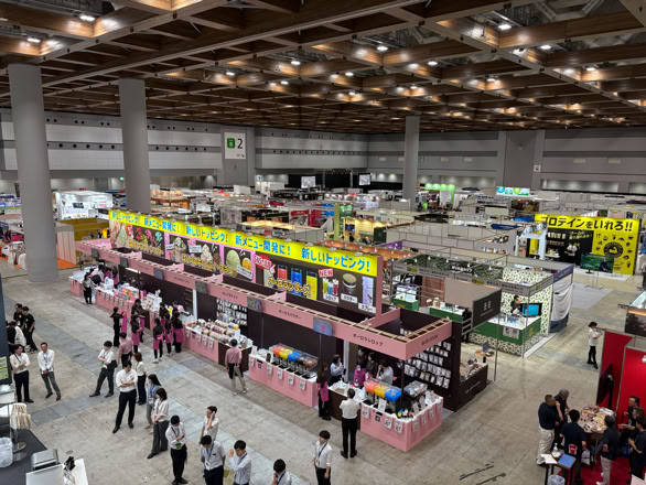 東京ビッグサイトでの展示会リテールテックに声優キャスティング